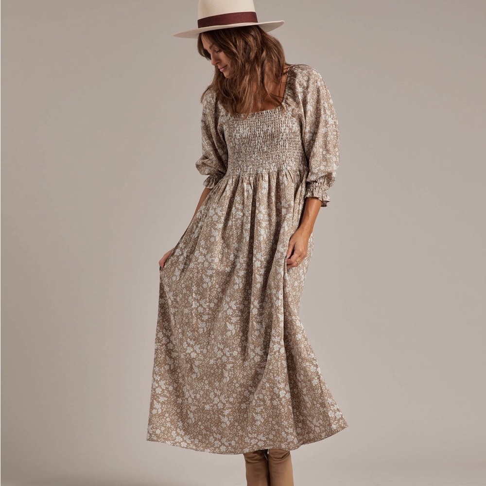 RYLEE + CRU - Adelaide Dress | Soft Floral - NEW with tags!
